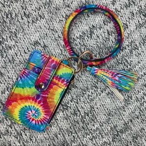 NWOT Tie Dye Festival Bangle Keychain Wallet